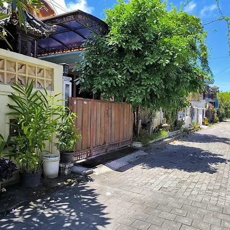 Villa Yoni In Bali