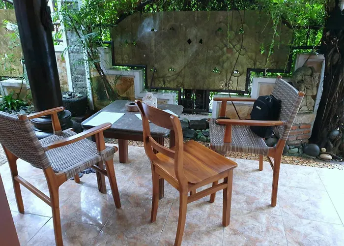 Yoni In Bali فندق 2*